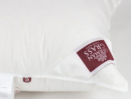 Подушка German Grass Royal Down Grass упругая 70х70