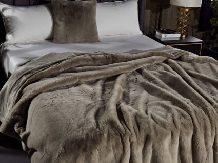 Покрывало Софи де Марко Ричард (бежевое) 210х230