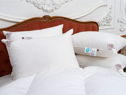 Подушка German Grass Sky Down Grass мягкая